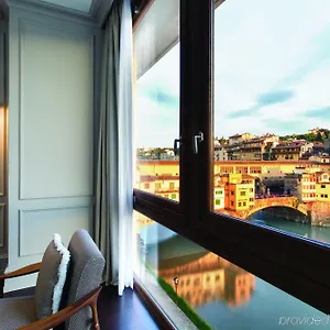 https://portrait-firenze.it-tuscanyhotel.com