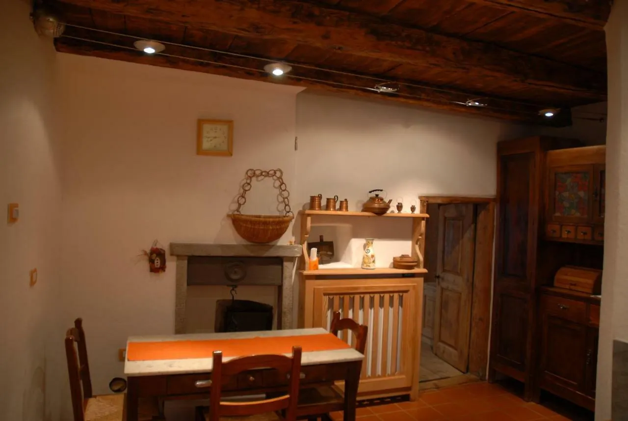 Casetta Villa Villa di Chiavenna Italy